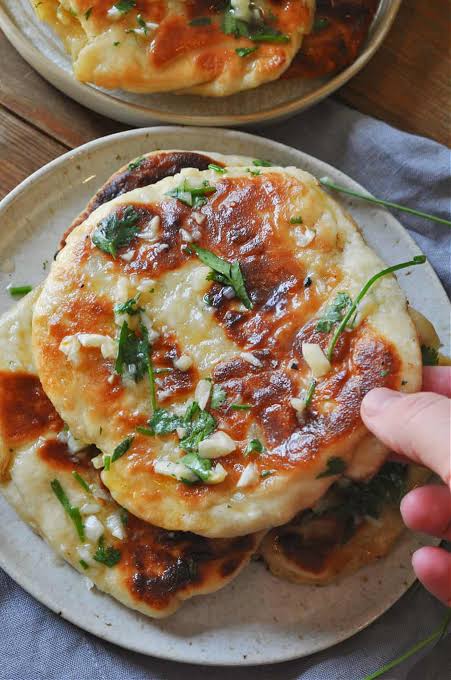 Cheese Naan